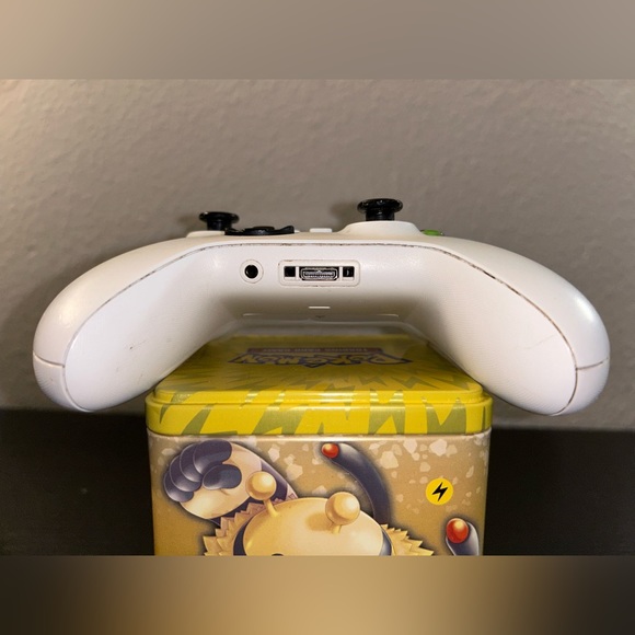 Microsoft Xbox One Series X S Wireless Controller Model 1914 White - Picture 5 of 5